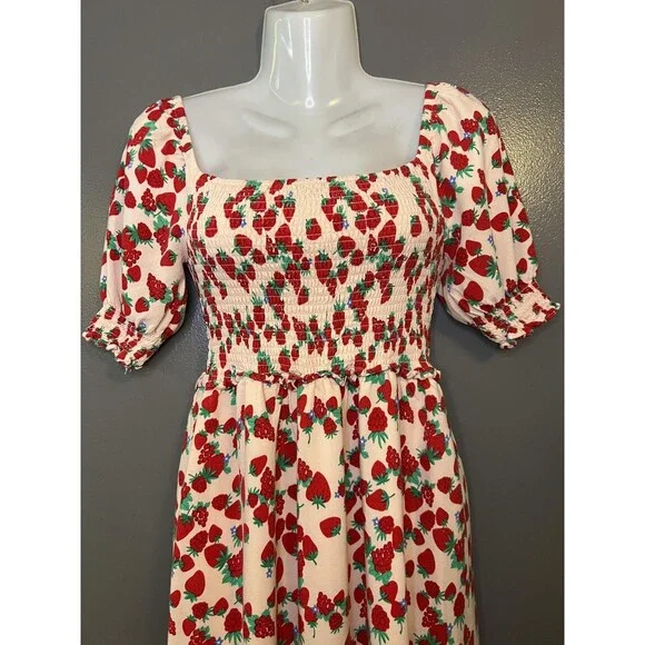 Betsey Johnson Dress Womens XS Strawberry Puff Sleeve Smocked Maxi Sundress - Picture 1 of 10